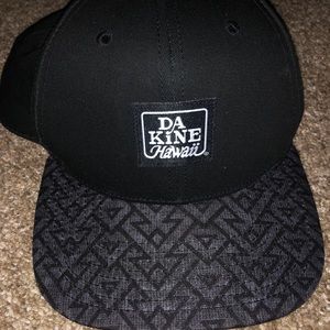 Dakine hawaii snap back